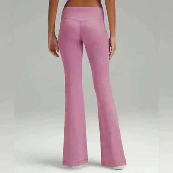 Lululemon Align Low-Rise Flared Pant 32.5" - Picture 4 of 5